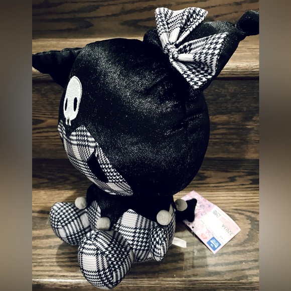 Sanrio Kuromi Plush Doll Black Checkered Ribbon Ver. Japan Furyu 27cm - Picture 2 of 4